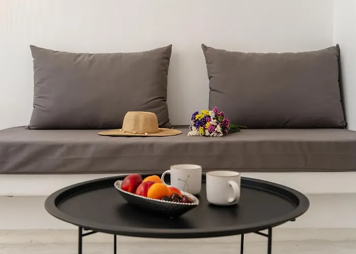 Celestial Seaview Apartments-Portara