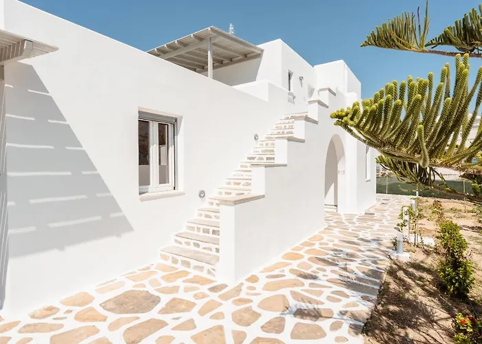 Celestial Seaview Apartments-Portara